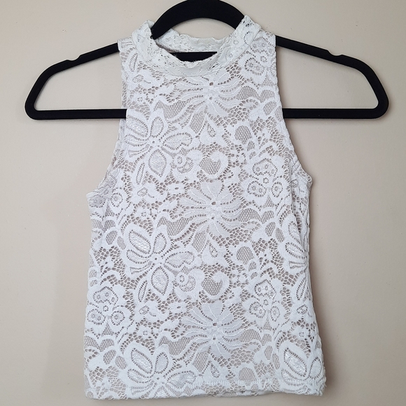 Streetwear Society White Lace Cropped Top - Picture 3 of 5